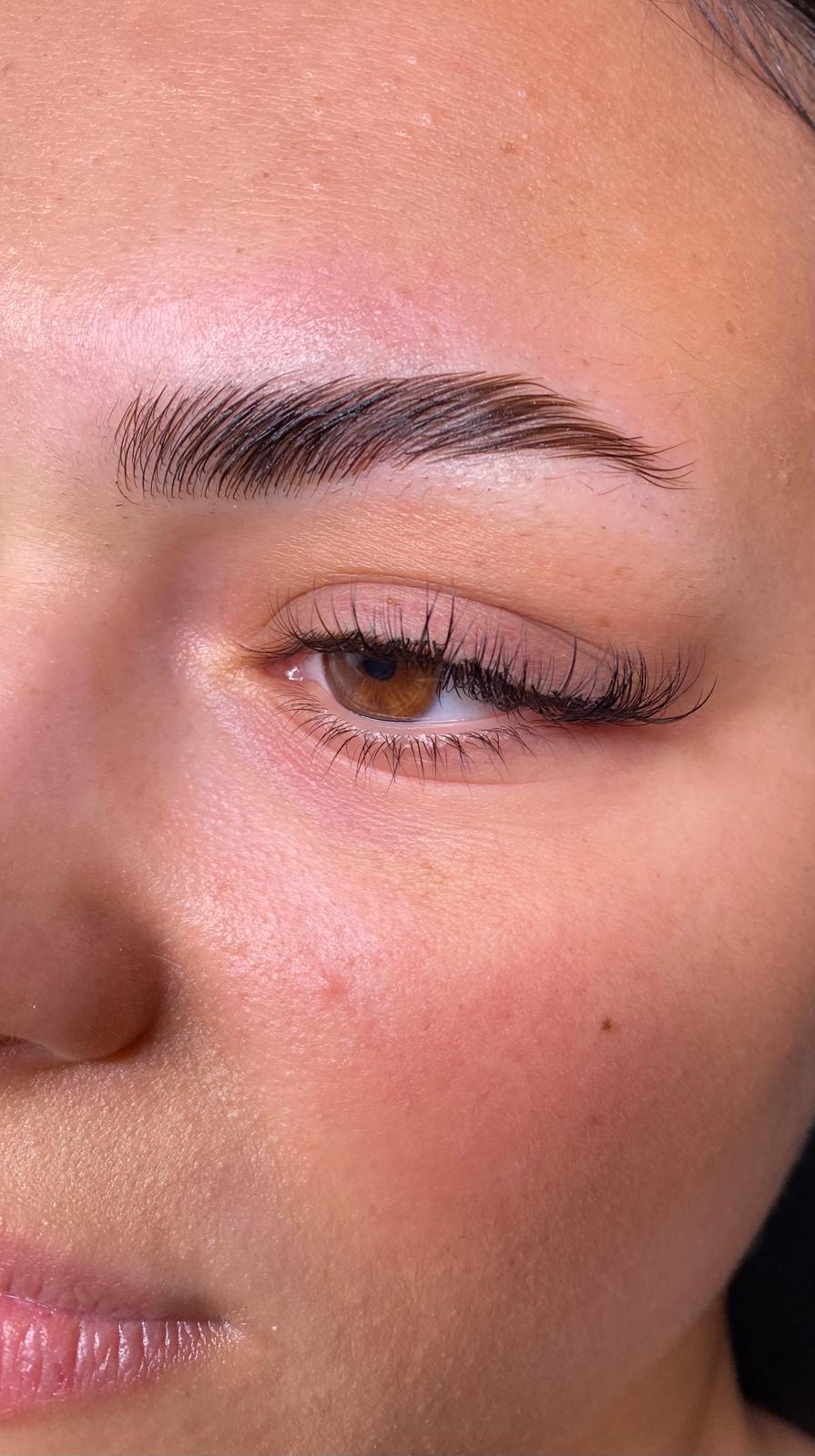 Classic Lashes natürlicher Look - Wimpernstudio Klein Nordende